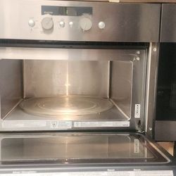 30 ikia whirlpool wall microwave 