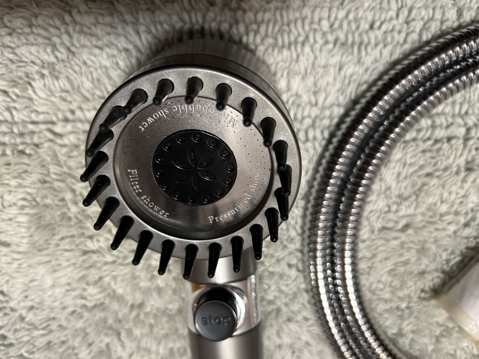 **Nuvera Filtered ShowerHead W/5’hose & Filters**