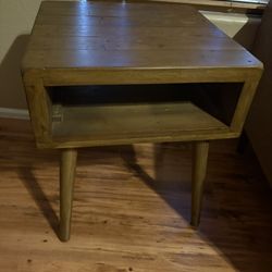 Living Spaces Nightstand / End Table 
