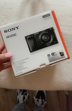 Sony ax6000