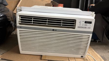 LG LW1017ERSM 10,000 BTU Room Air Conditioner
