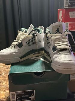 Shoes some new some very well taken ccome aare of
