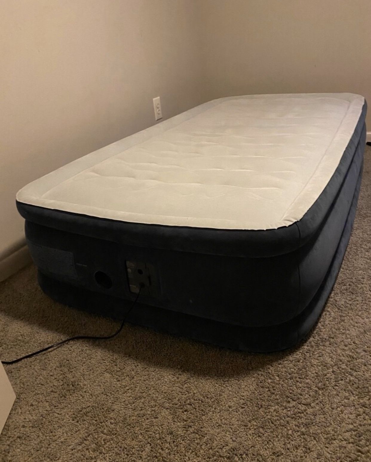 Twin air mattress