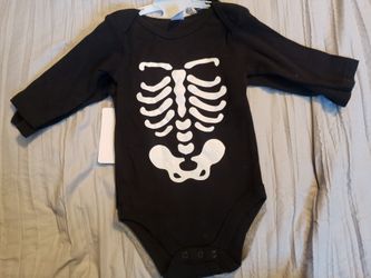 2 NWT Black 6/9 Months Bodysuits