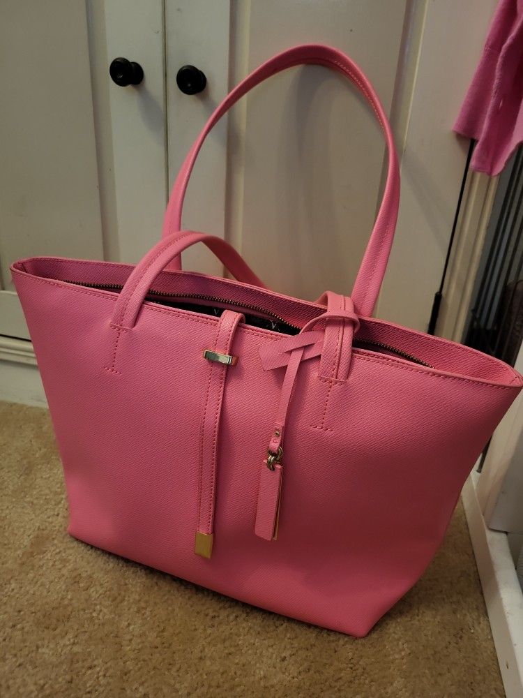 Vince Camuto Bag