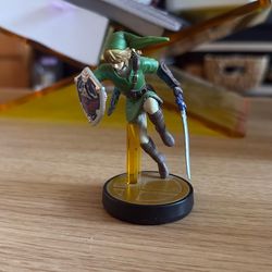 Link Amiibo
