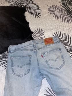 Levi’s sz 34