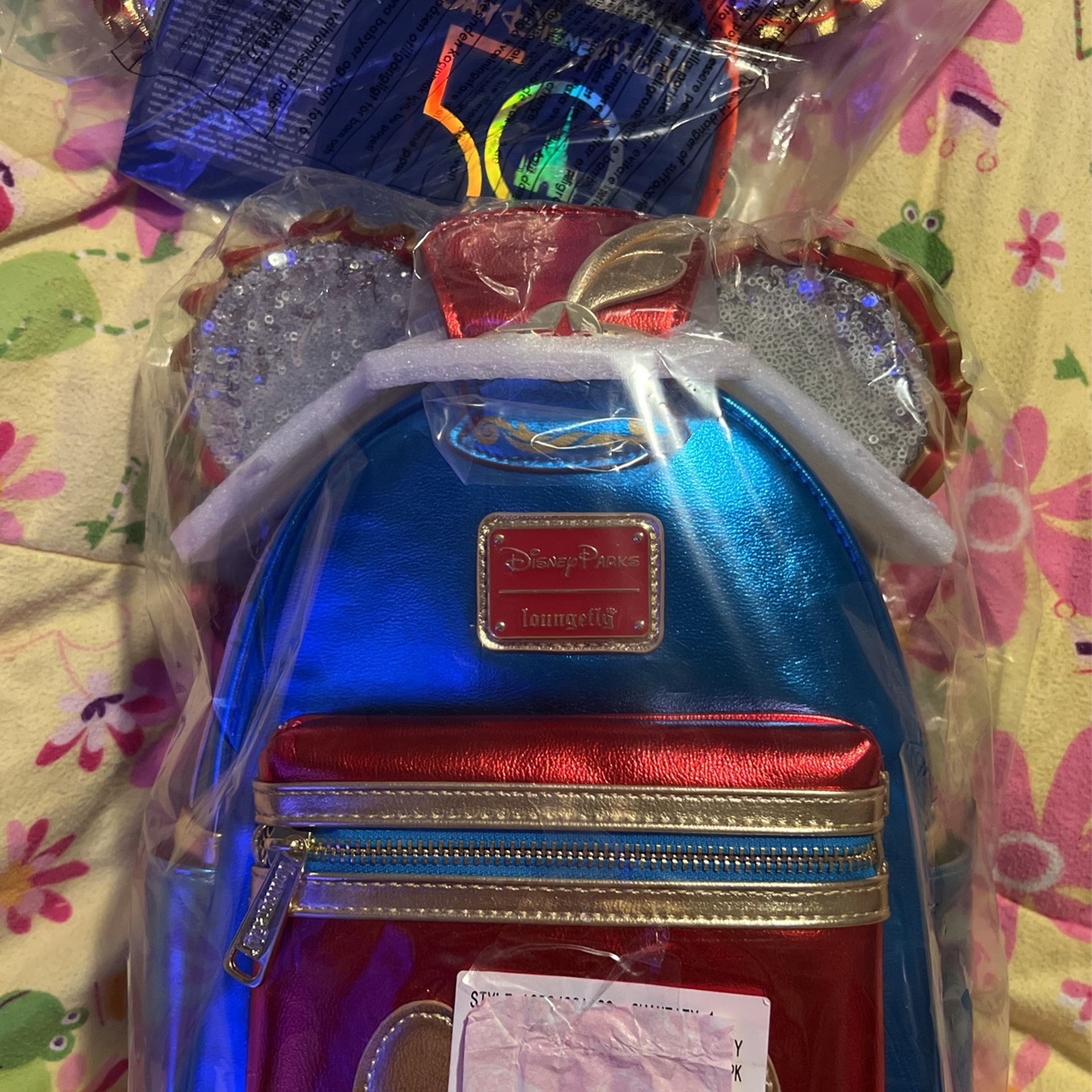 BNWT 50th Anniversary, Disney, Parks Exclusive Loungefly 👛 Dumbo