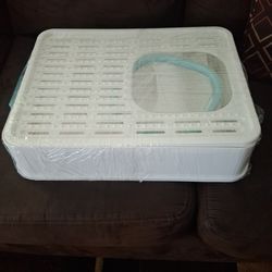 Cat litter box