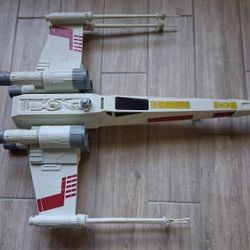HASBRO Star Wars X-wing fighter - Model# C-2604A