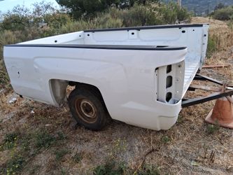 Chevy bed and tailgate