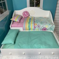 American Girl White Wooden Trundle Bed with Original Bedding 