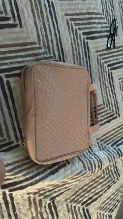 Travel toiletry bag