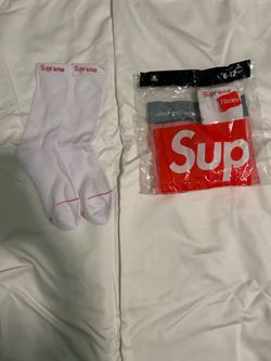 Supreme®/Hanes® Crew Socks (2 Pack)Black