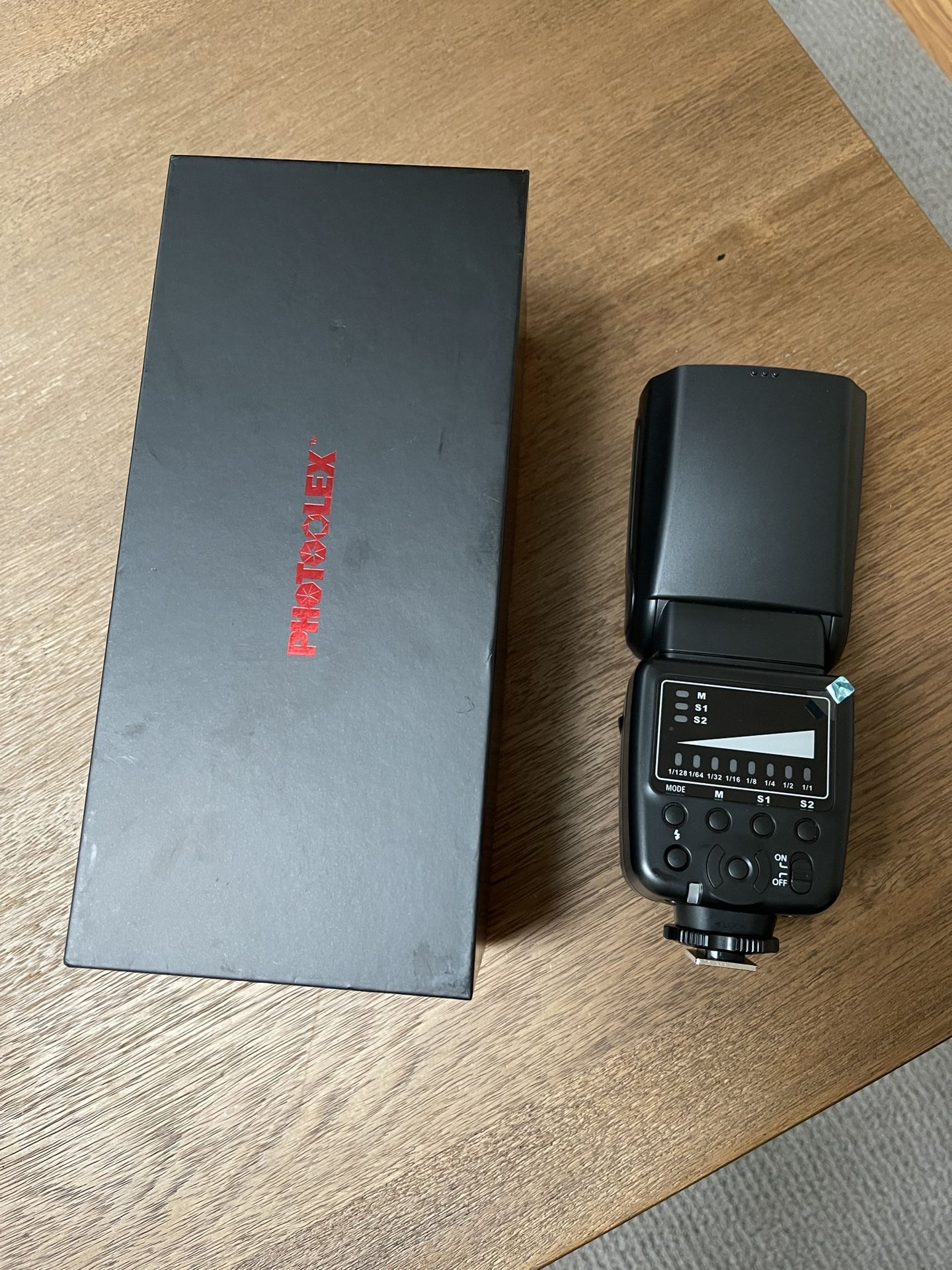 PHOTOOLEX FK300 Camera Flash Speedlite