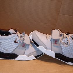 Nike Victor Cruze Mens size 13