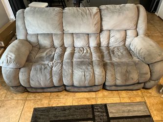 FREE Couches PICK UP ONLY