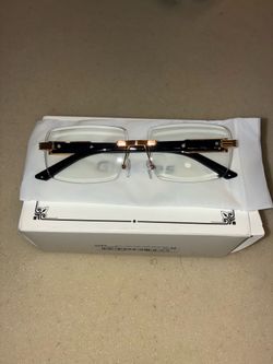 Personality glasses