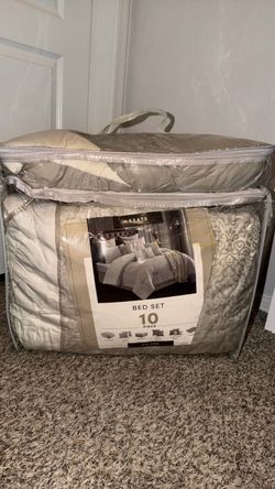 Cali King Bed Set