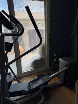 Efx elliptical precor 447
