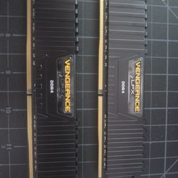 Vengeance 2x32GB DDR4 3600MHz Desktop Memory