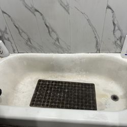 Reglaze Bathtub 