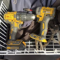 Dewalt Drill And Impact Set