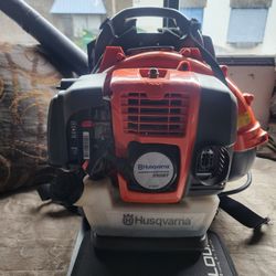 Husqvarna 350 BT Leaf Blower