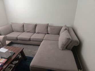 Sectional & Mission Coffee Table