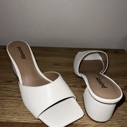 Kitten Heels 