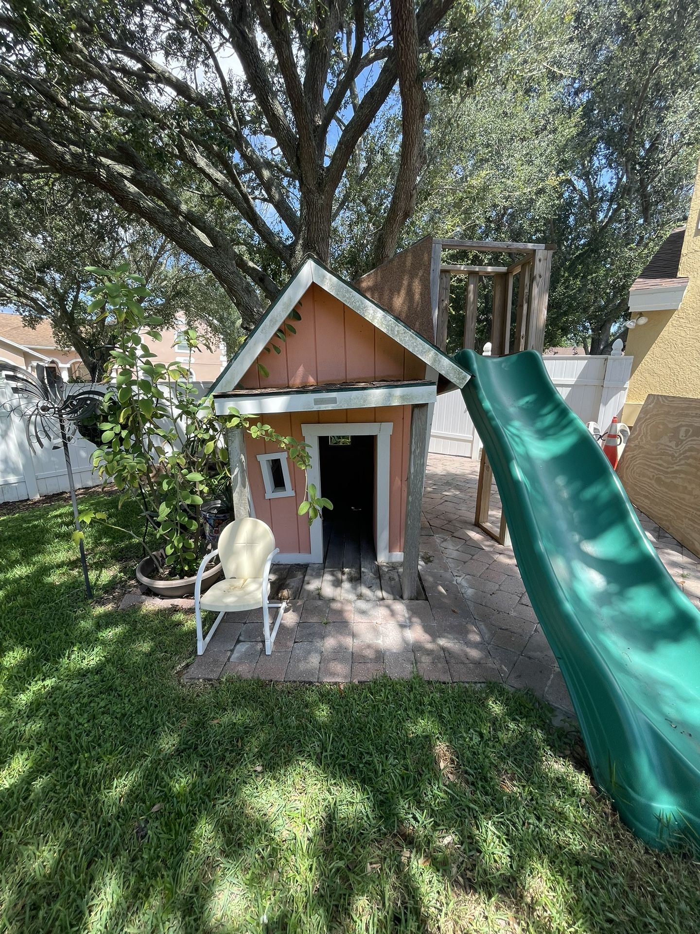 Crooked PlayHouse 