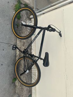 24 inch Elite Bmx bike