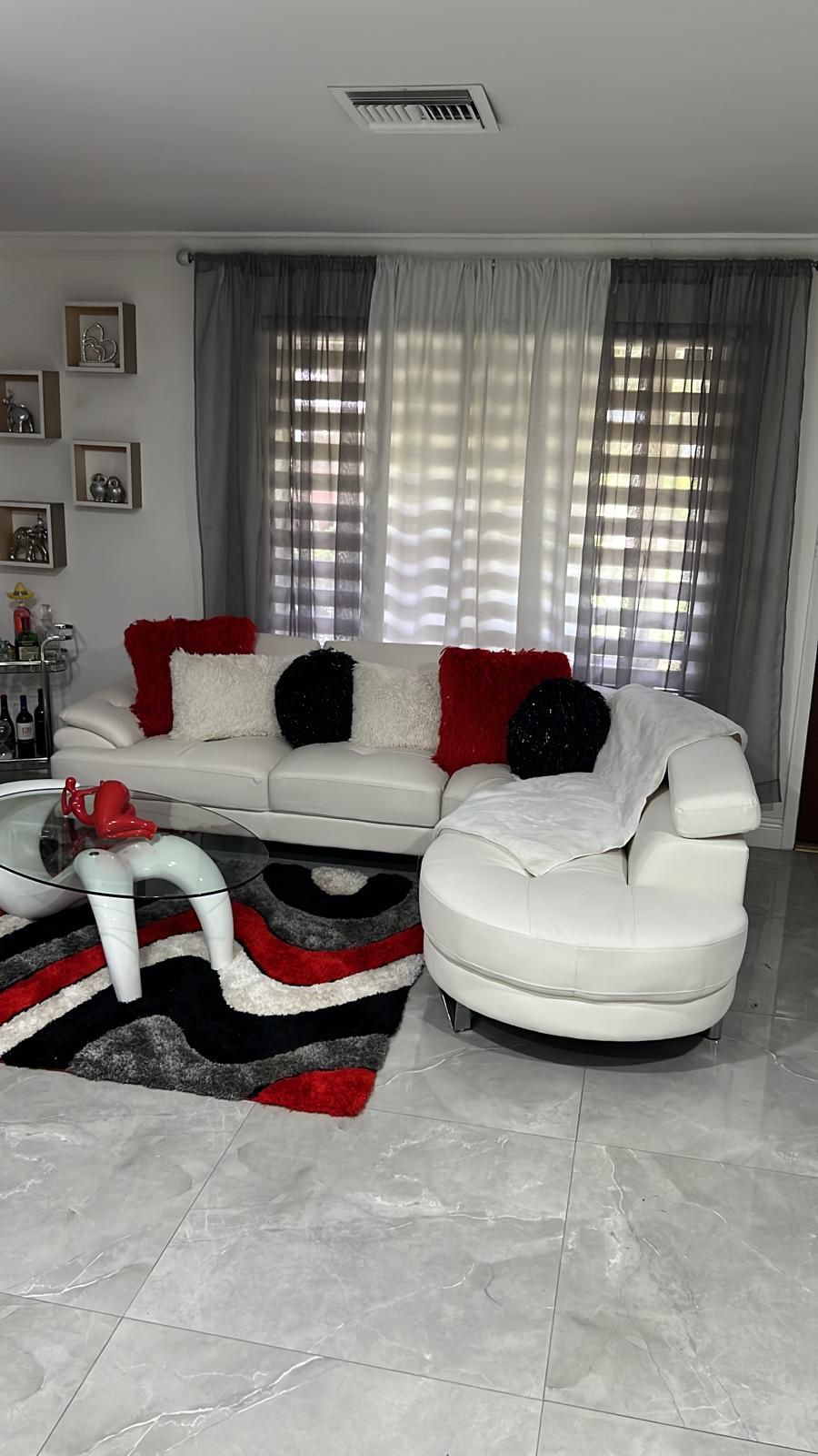 Sectional Blanco White Sectional