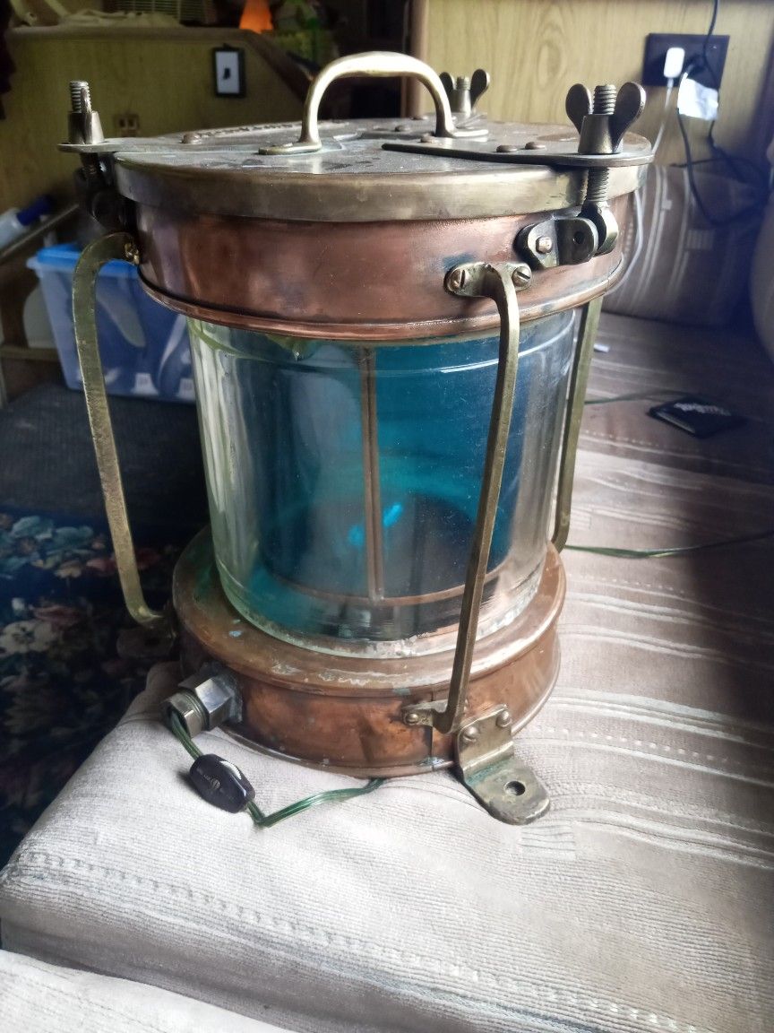 Antique Brass Trawler Deck Lantern(lamp)