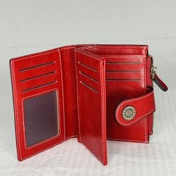 Like new! red pocketbook