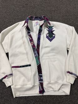 Vintage White Zip-Up Sweatshirt Jacket