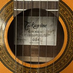 Takamine classical Guitar G124