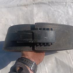 Pioneer Weightlifting Belt