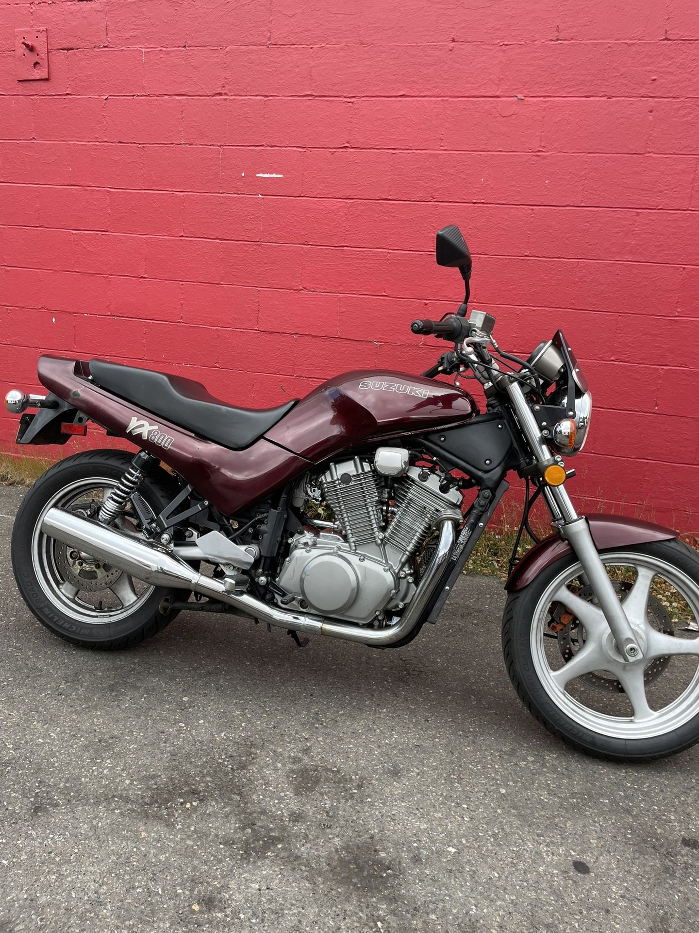 Suzuki VX800