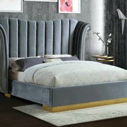 Flora Velvet Grey King Bed (3 Boxes)

