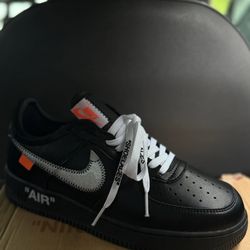 Black Nike Air Force off-white