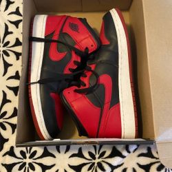 Air Jordan 1 MID (GS)