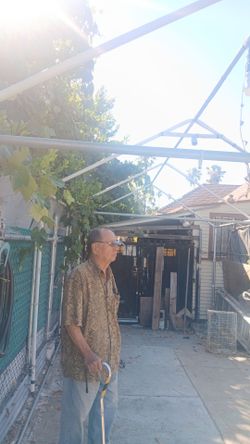 Canopy frame