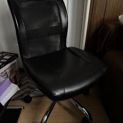 Office Chair with Wheels (used )