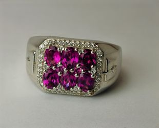 925 Silver Ring With Purple Gemstones