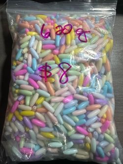 Glass rice beads