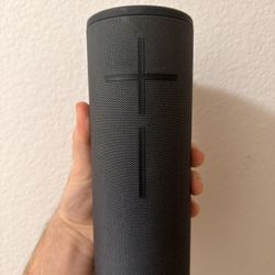 Ultimate Ears Boom 3 Bluetooth speakers - Black