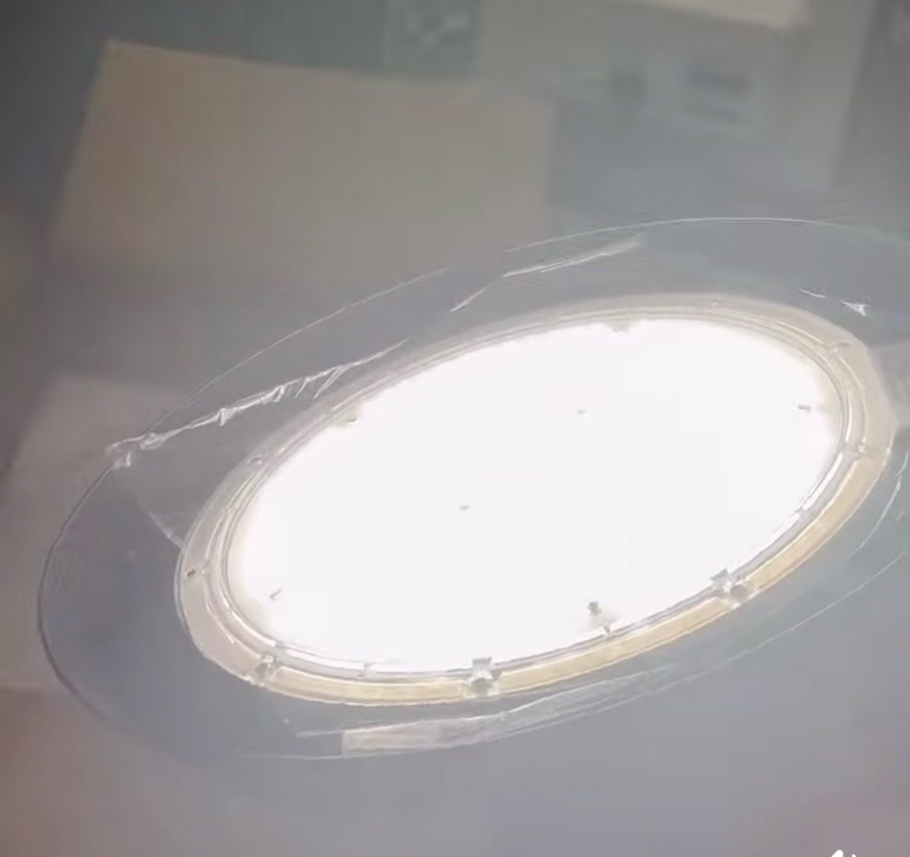 New UFO Bright Light 13.75”