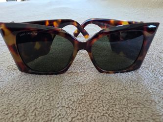 Ysl sunnies
