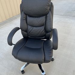 Brand New Big&Tall Black Leather Office Chair 